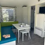 Essentiel 30m2 مكان تخييم *