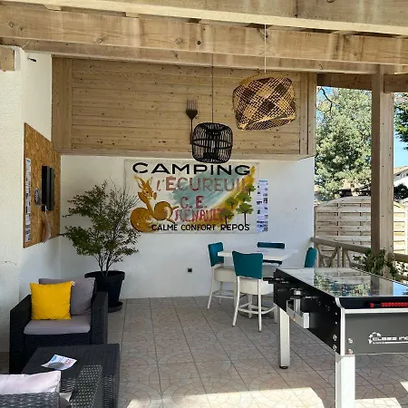 Kemping Essentiel 30m2 *