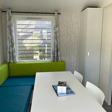 Essentiel 30m2 * Ares