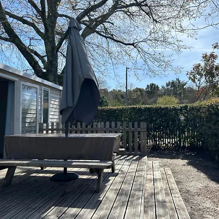 Essentiel 30m2 Camping Ares